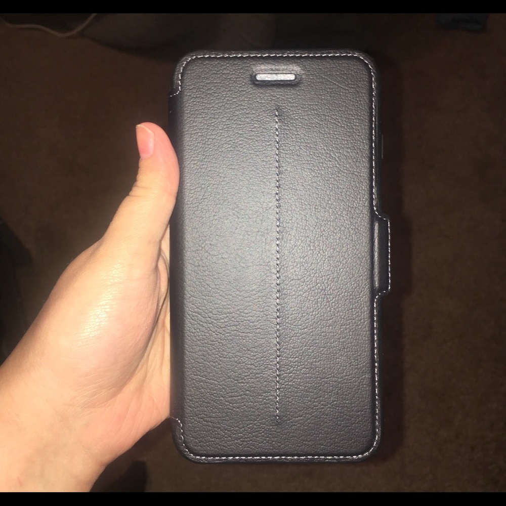 iPhone 7/8 Plus Otterbox Leather Portfolio Case